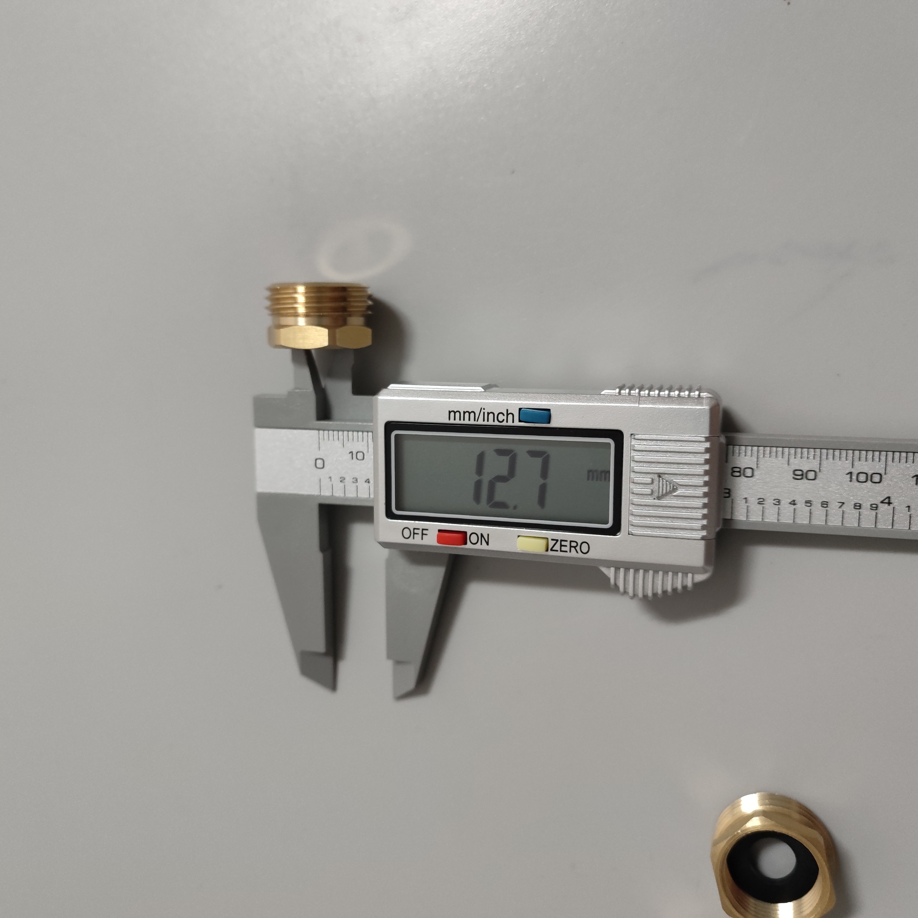 brass G1/2 to G3/8 pipe connector adapter customization