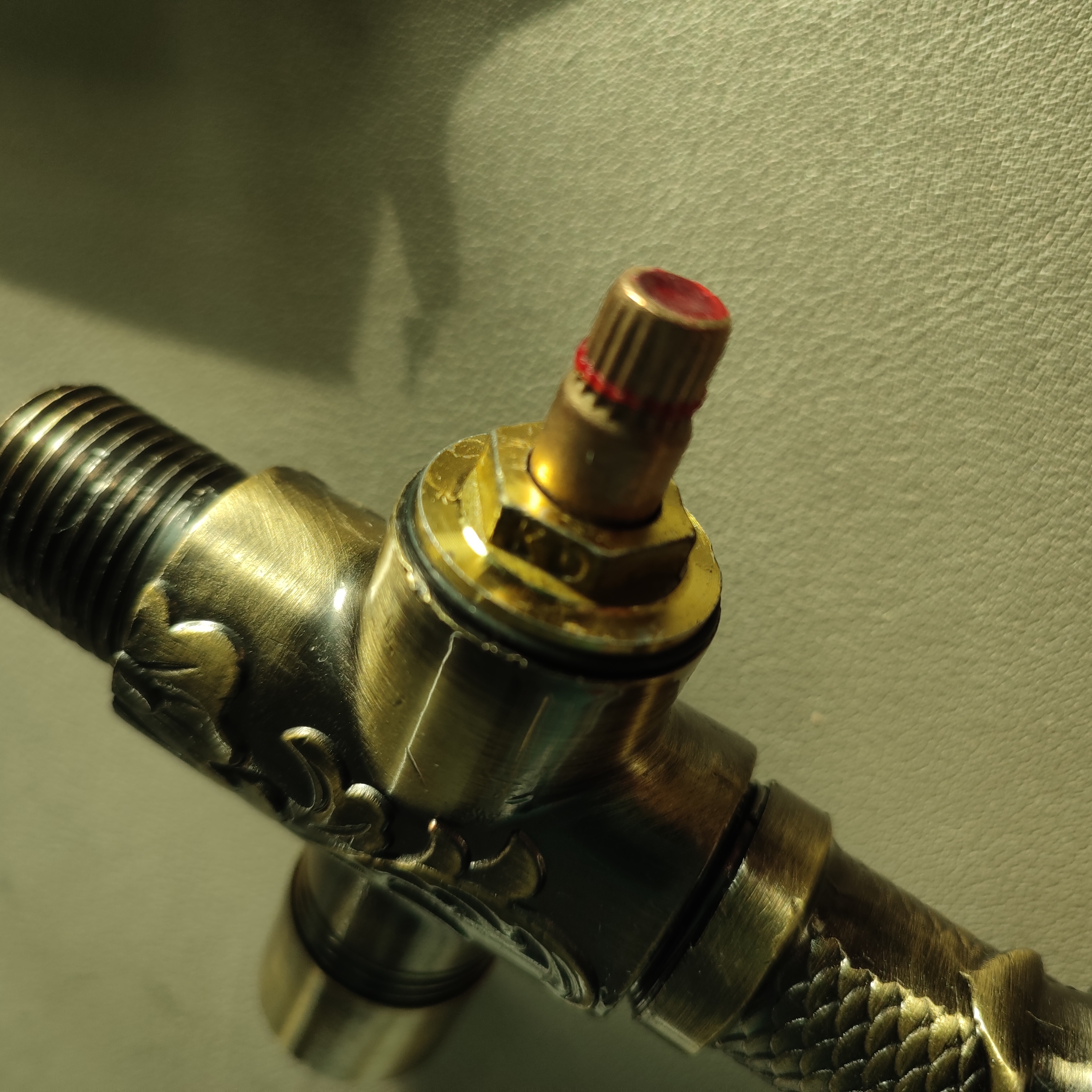 Exception: exif_read_data(): Error reading from file: got=x3FFA(=16378) != itemlen-2=x404E(=16462)